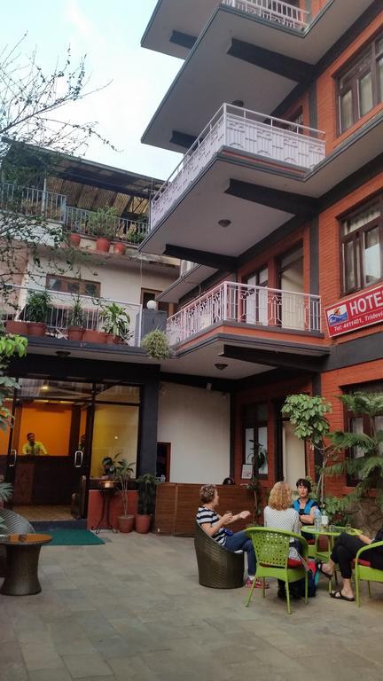 Hotel Atlantic Katmandú Exterior foto